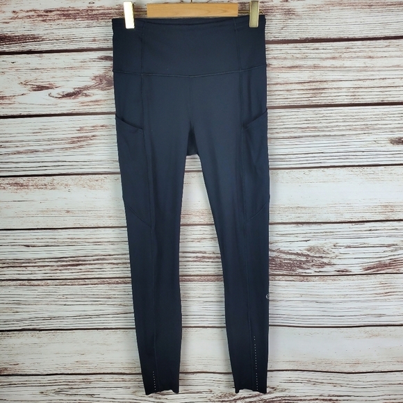 lululemon athletica Pants - Lululemon Womens Size 4 Black Fast & Free 7/8 Tight II Nulux 25" Leggings